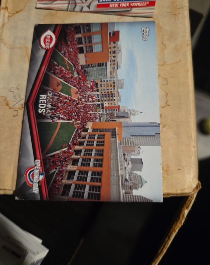 2020 Topps Opening Day #OD-1 Cincinnati Reds — front