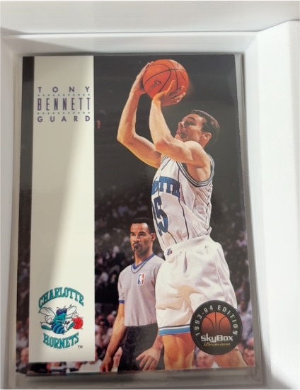1993-94 SkyBox #200 Tony Bennett — front