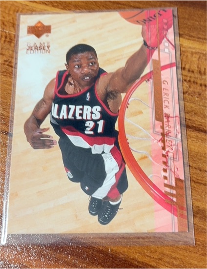 2000-01 Upper Deck #353 Erick Barkley — front