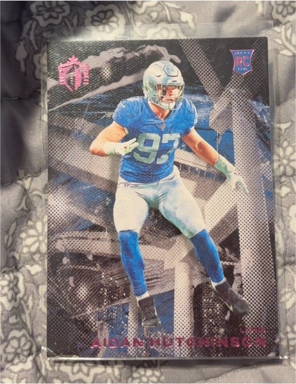2022 Panini Chronicles Gridiron Kings #GK-10 Aidan Hutchinson — front