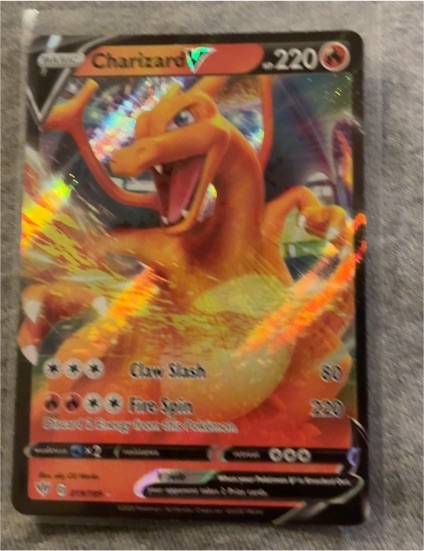 2020 Pokémon Darkness Ablaze #19 Charizard V — front