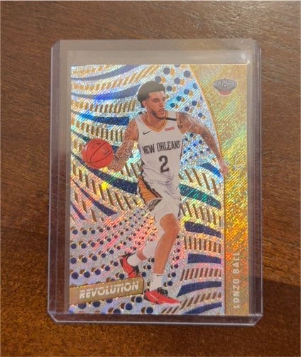 2020-21 Panini Revolution #31 Lonzo Ball — front