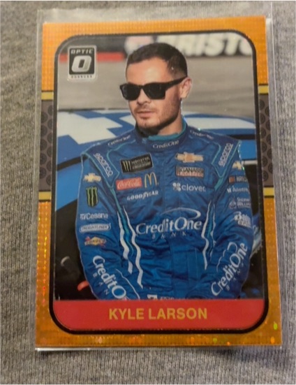 2020 Donruss Optic #70 Kyle Larson — front