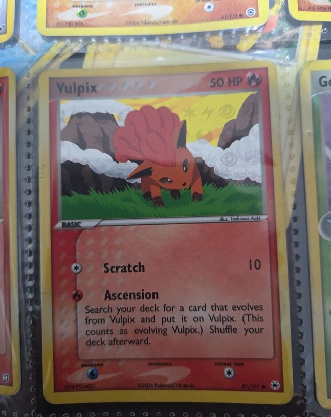 2004 Pokemon EX Hidden Legends #01 Vulpix — front