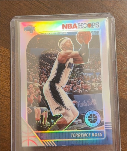 2019-20 Panini NBA Hoops Premium Stock #143 Terrence Ross — front