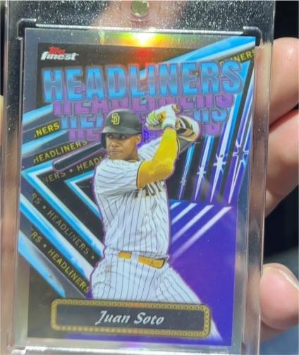 2023 Topps Finest Headliners #FH-3 Juan Soto — front