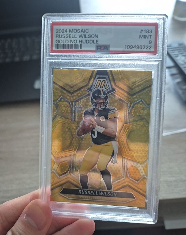 2024 Panini Mosaic #183 Russell Wilson — front