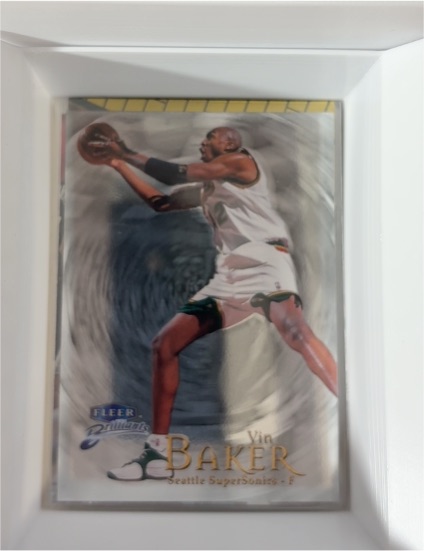 1998-99 Fleer Brilliants #17 Vin Baker — front