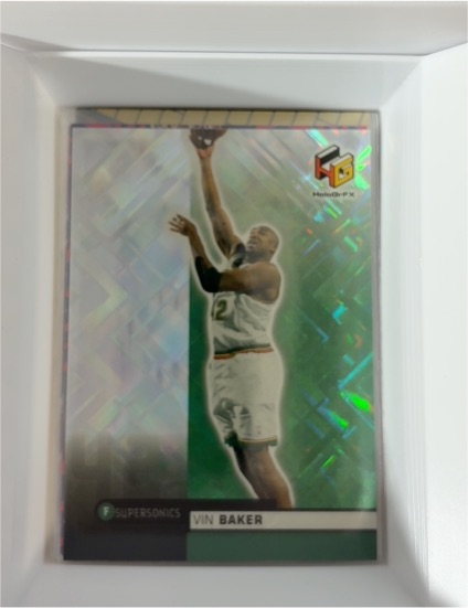 1999-00 Upper Deck HoloGrFX #52 Vin Baker — front