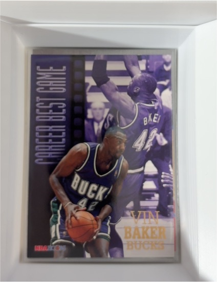 1996-97 Hoops #328 Vin Baker Milwaukee Bucks — front