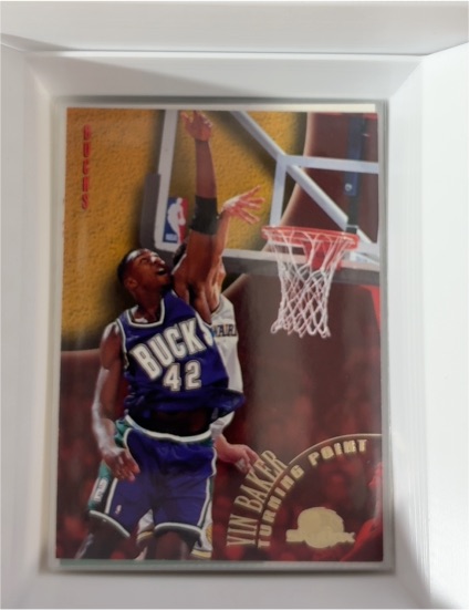 1995-96 SkyBox Premium #140 Vin Baker — front