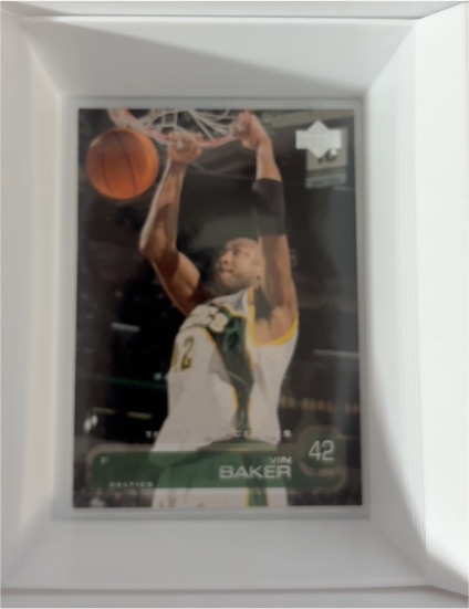 1996-97 Upper Deck #42 Vin Baker — front