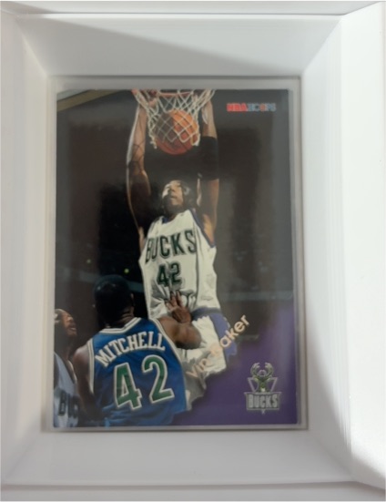1996-97 Hoops #87 Vin Baker Milwaukee Bucks — front