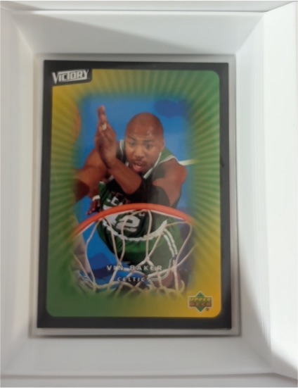 2003-04 Upper Deck Victory #7 Vin Baker — front