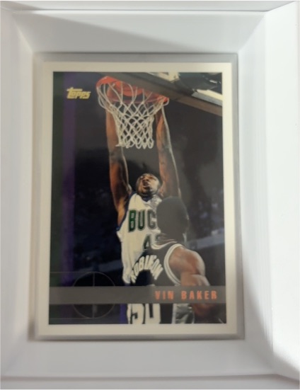 1997 Topps #18 Vin Baker — front