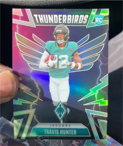 2025 Panini Phoenix Thunderbirds #22 Travis Hunter — front