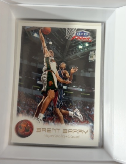 1999-00 Fleer Focus #52 Brent Barry — front