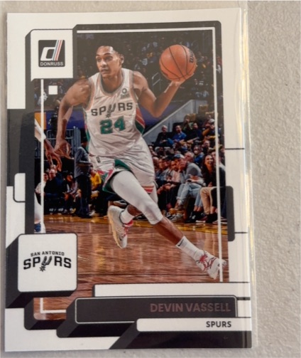 2022-23 Donruss #170 Devin Vassell — front