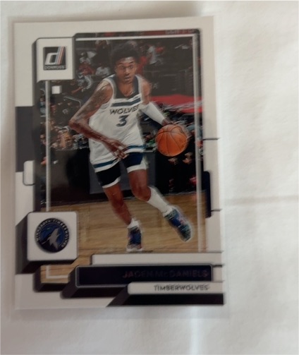 2022-23 Panini Donruss #98 Jaden McDaniels — front