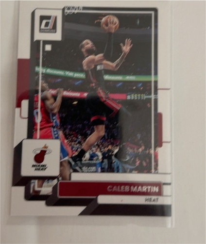 2022-23 Donruss #76 Caleb Martin — front