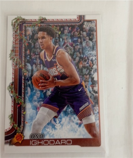 2025-26 Topps Holiday #H128 Oso Ighodaro — front