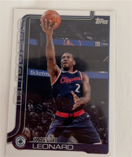 2025-26 Topps #142 Kawhi Leonard — front