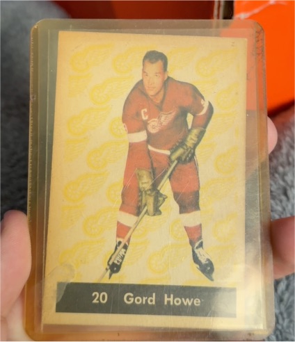 1960-61 Parkhurst #20 Gordie Howe — front