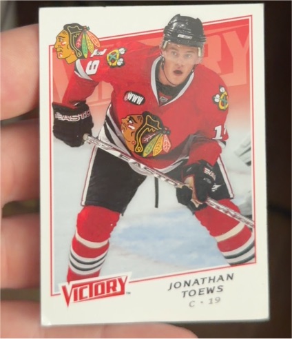 2008-09 Upper Deck Victory #153 Jonathan Toews — front