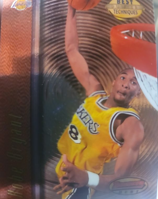 1997-98 Bowman's Best #T4 Kobe Bryant Best Techniques — front