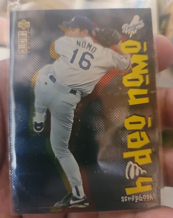 1996 Upper Deck Collector's Choice #3 Hideo Nomo Scrapbook Los Angeles Dodgers — front