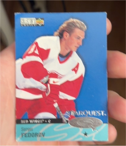 1997-98 Upper Deck Collector's Choice StarQuest #SQ19 Sergei Fedorov — front