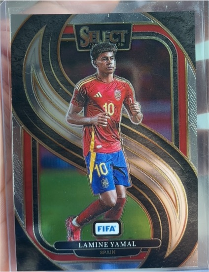 2024-25 Panini Select FIFA #190 Lamine Yamal — front