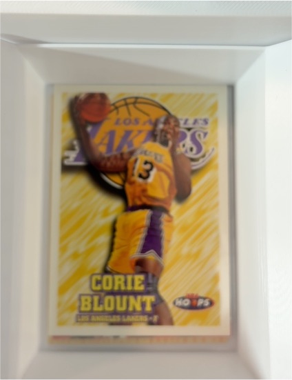 1998 NBA Hoops #38 Corie Blount — front