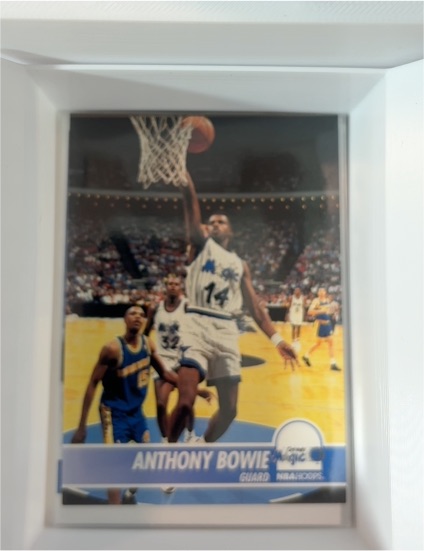 1992-93 Upper Deck #206 Anthony Bowie Orlando Magic — front