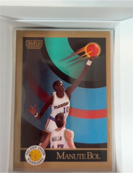 1990-91 SkyBox #94 Manute Bol Golden State Warriors — front