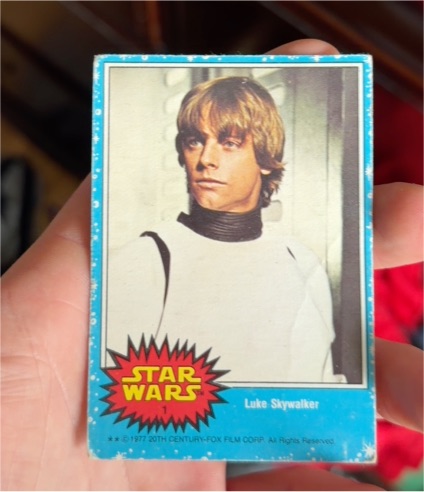 1977 Topps Star Wars #1 Luke Skywalker — front