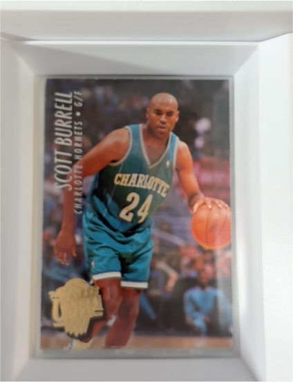 1994-95 Fleer Ultra #213 Scott Burrell — front