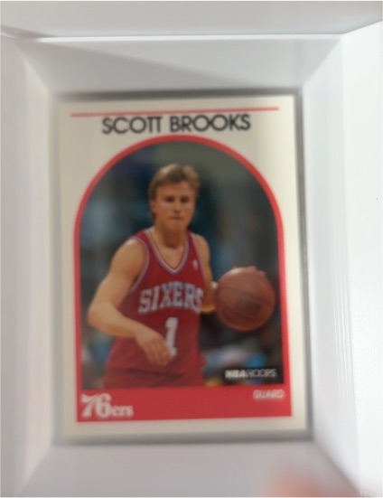 1989-90 Hoops #34 Scott Brooks — front