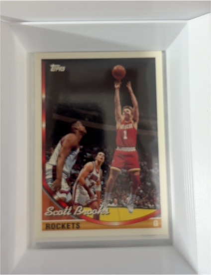 1993-94 Topps #107 Scott Brooks — front