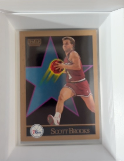 1990-91 SkyBox #212 Scott Brooks — front