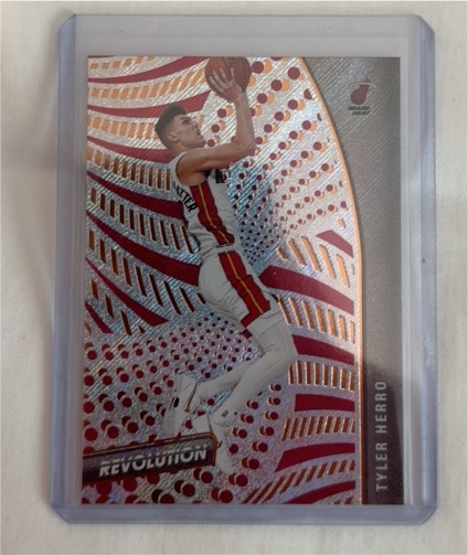 2020-21 Panini Revolution #21 Tyler Herro — front