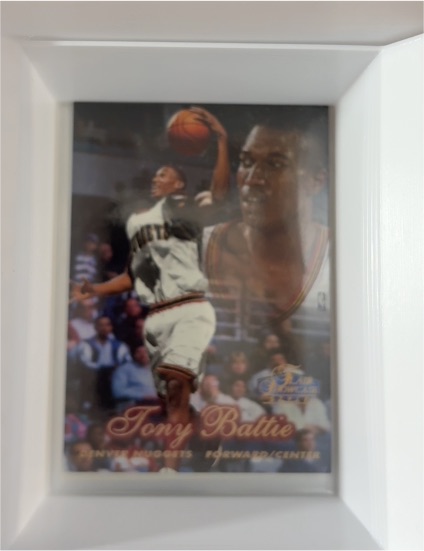 1997-98 Flair Showcase #40 Tony Battie — front