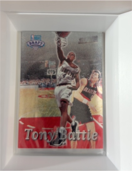 1997-98 Topps Stadium Club #209 Tony Battie — front
