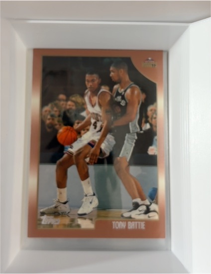 1998-99 Topps #22 Tony Battie — front