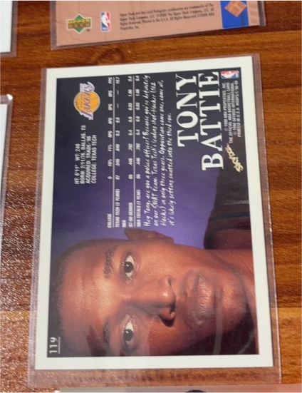 1991-92 Upper Deck #119 Tony Battie — front
