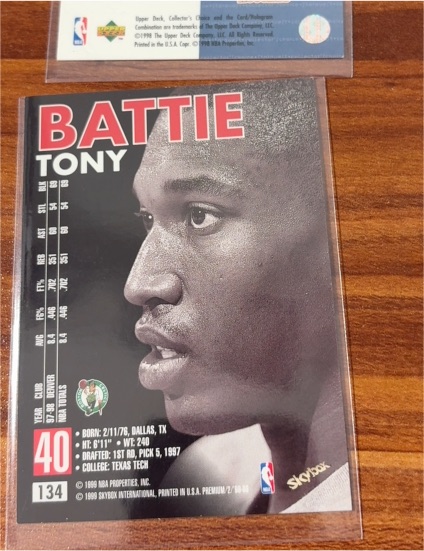 1998-99 SkyBox Premium #134 Tony Battie — front