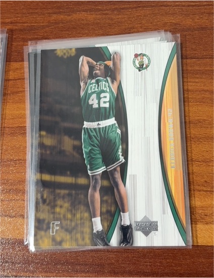 2002-03 Upper Deck Hardcourt #4 Antoine Walker Boston Celtics — front