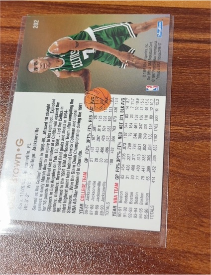 1993-94 Fleer Ultra #202 Dee Brown — front