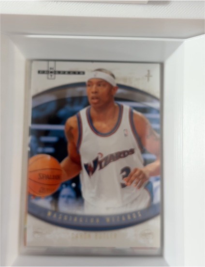 2001 Upper Deck Ovation #29 Arenas — front