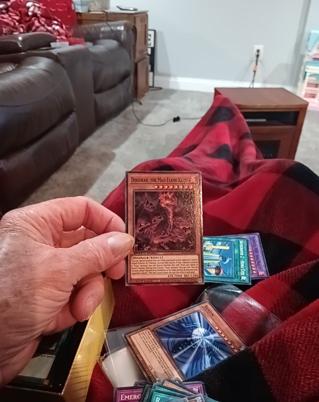 2017 Yu-Gi-Oh! DOCS-EN001 Dogoran, the Mad Flame Kaiju — front